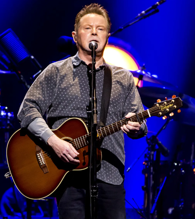 老鹰乐队 鼓手、主唱：Don Henley