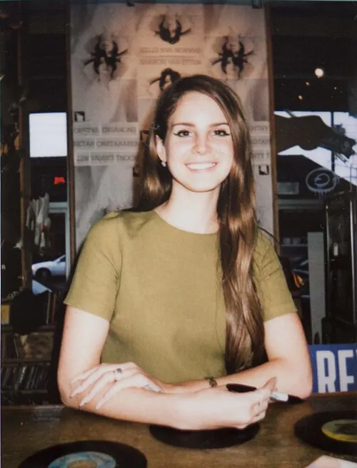 2012年3月，Lana Del Rey在华盛顿州西雅图宣传她的专辑