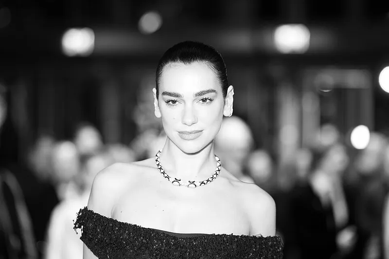 杜阿·利帕 (Dua Lipa) 出席 2026 年柏林国际电影节