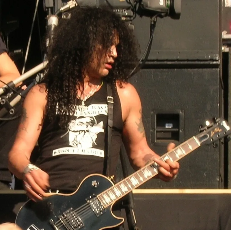 Saul Hudson（又名Slash）在Nijmegen的Velvet Revolver演唱会 （2005）
