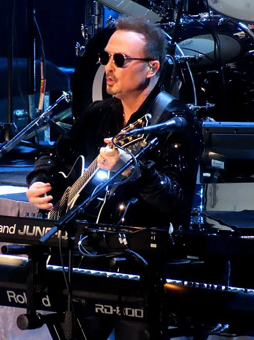 可儿家族 吉他手 Jim Corr （2024）