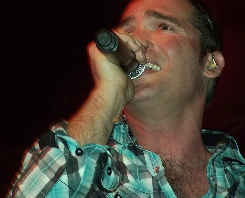 Adam Brand(亚当·布兰德)在墨尔本皇冠赌场棕榈厅演出 (2008年8月2日)